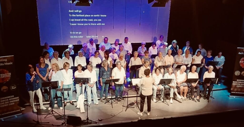 Koor Ameezing - Audrey Smits - Au3 Smits Stichting Dirigent Rita van der Werf